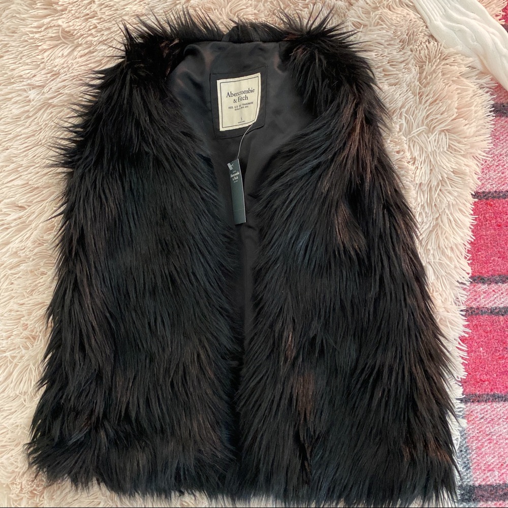 abercrombie & fitch black faux fur vest